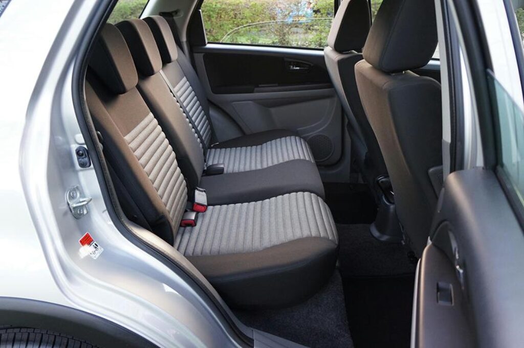 What’s the Best Way to Remove Stubborn Stains From Car Seats?